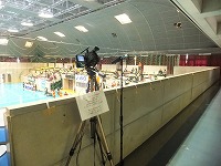 中継用カメラとマイク