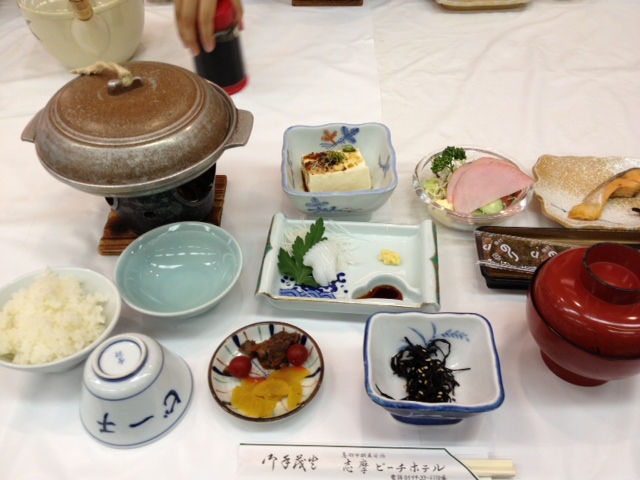 朝食２