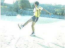 Nuʐ^