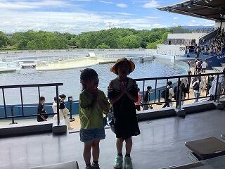 昼食の様子